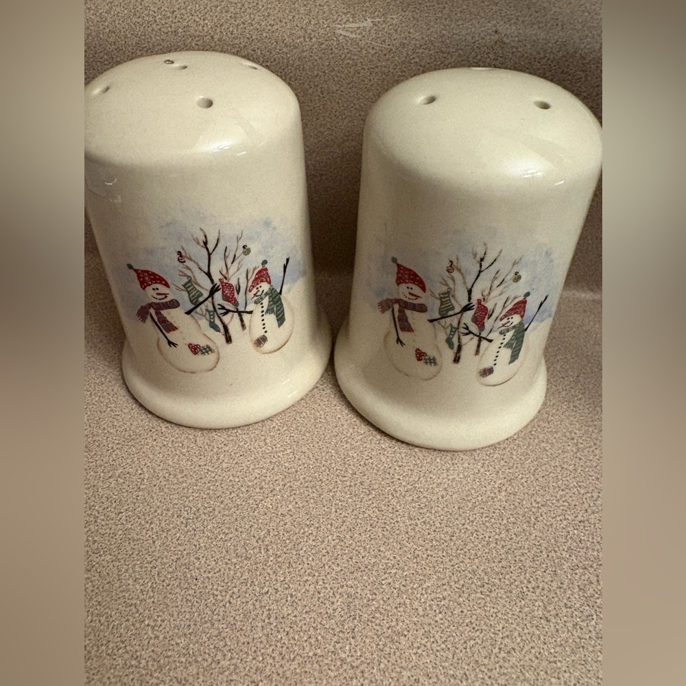 Snowman Salt and Pepper Shakers